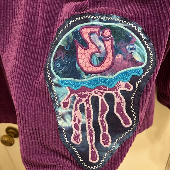 L.L. Bean Corduroy with The String Cheese Incident Patch - Picture 6 of 6